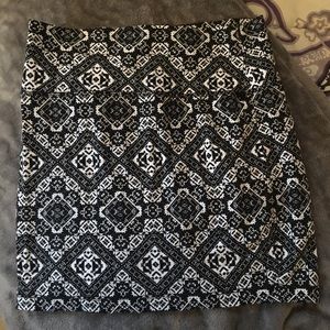 Black and white mini skirt